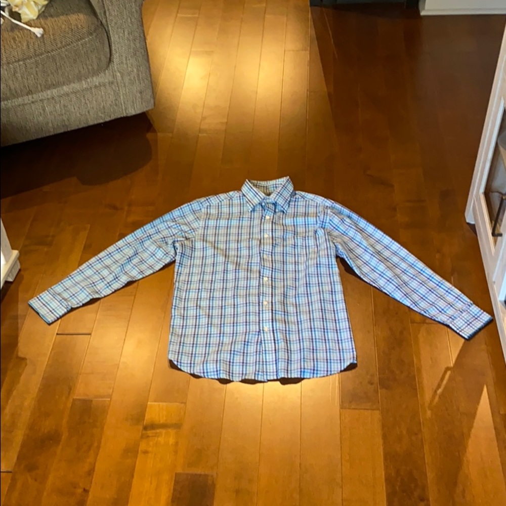 👔 Dress Shirt
